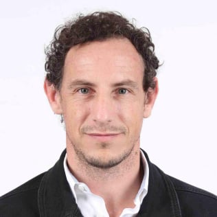 Dr. Vasco Saiz Fontan